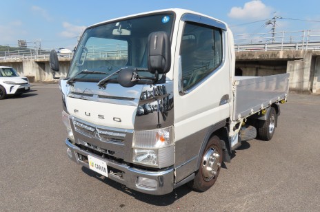 三菱　小型平ボデー　2t　車両総重量5t未満　130ps　5速